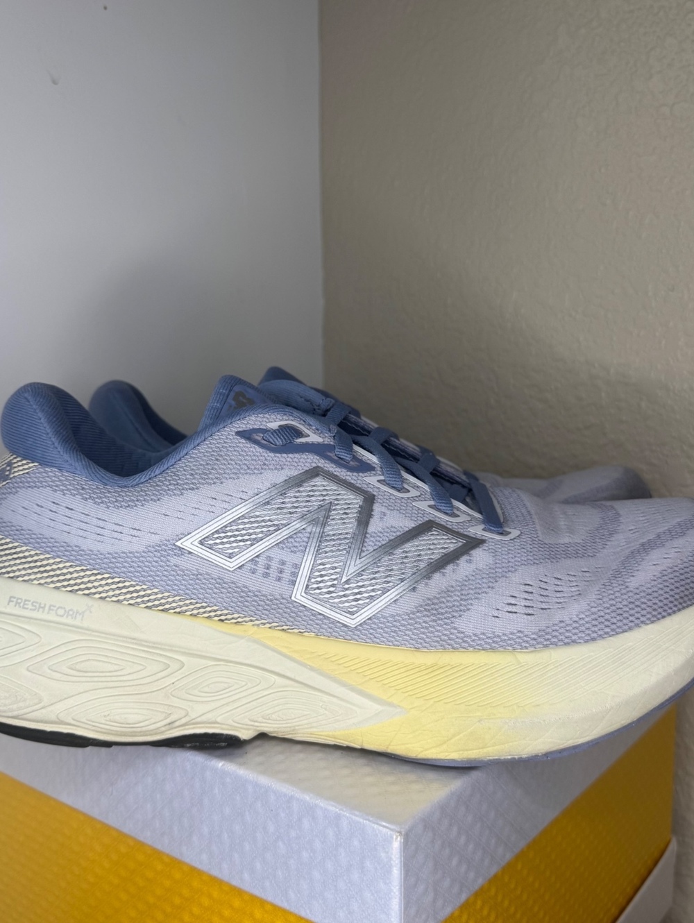 New Balance Fresh Foam X 880v15 Women’s Size 9 B Pearl Grey Blue Running Shoes